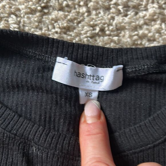 Hashtag top. Size XS - Picture 2 of 4